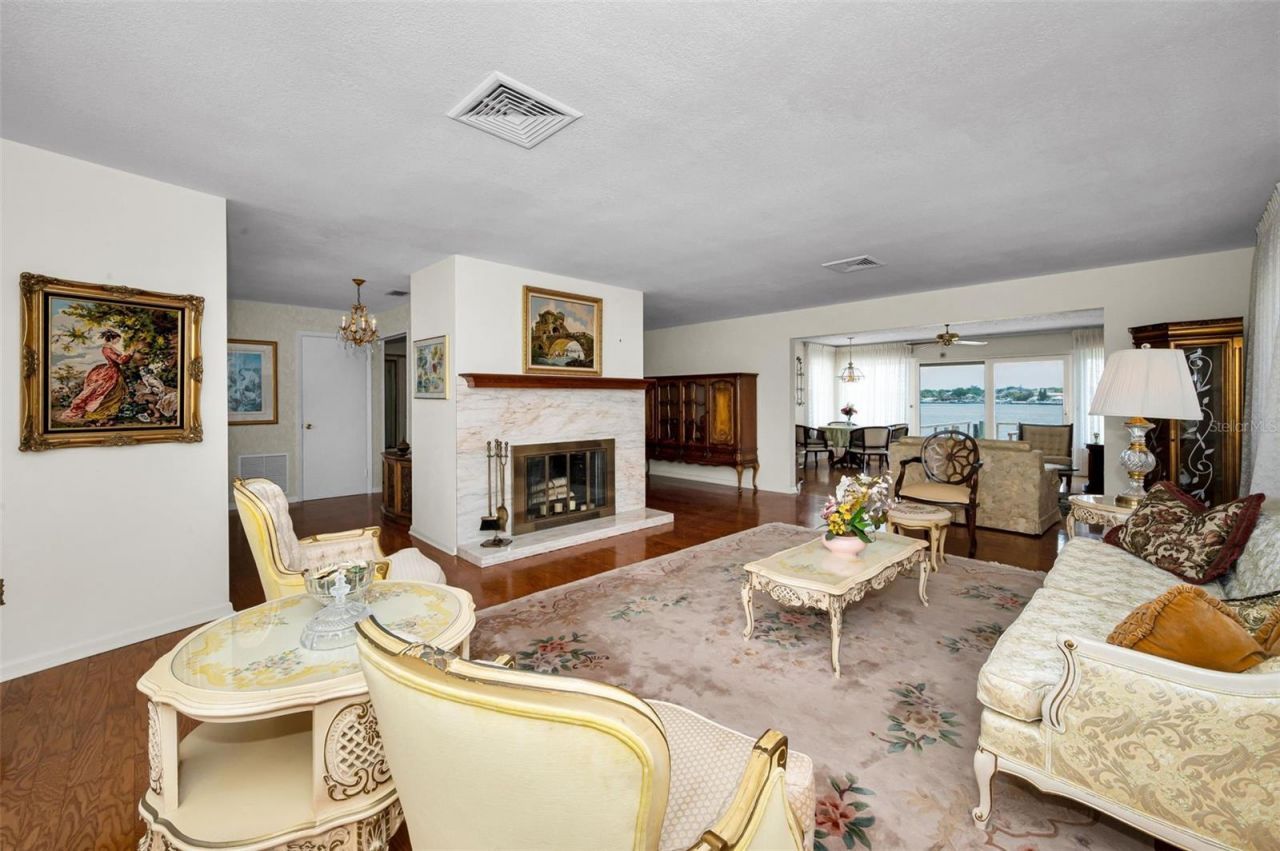 516 Harbor Drive N, Indian Rocks Beach, FL 33785 Photo