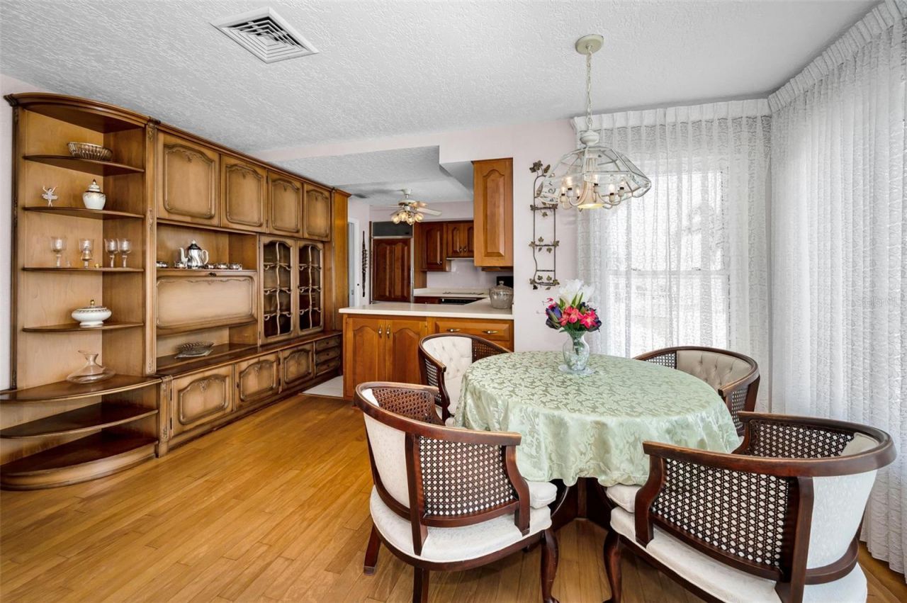516 Harbor Drive N, Indian Rocks Beach, FL 33785 Photo