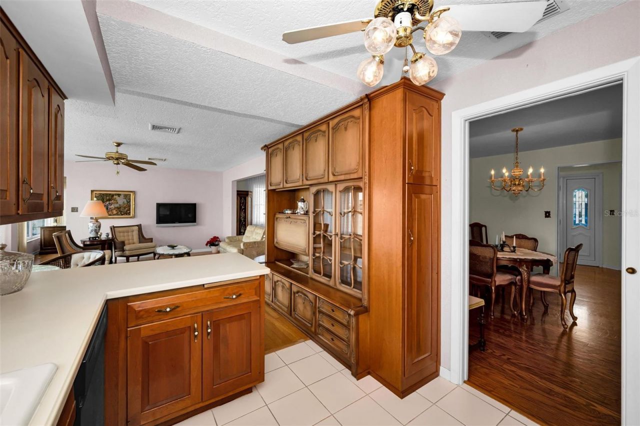 516 Harbor Drive N, Indian Rocks Beach, FL 33785 Photo