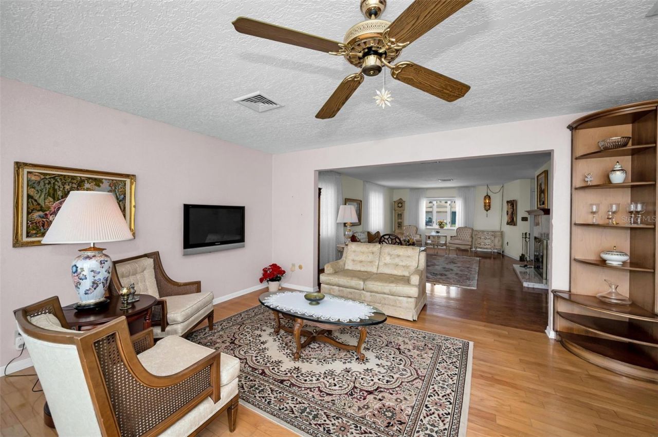 516 Harbor Drive N, Indian Rocks Beach, FL 33785 Photo
