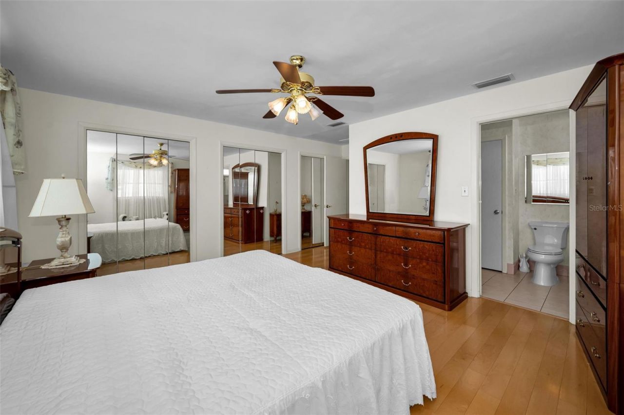 516 Harbor Drive N, Indian Rocks Beach, FL 33785 Photo