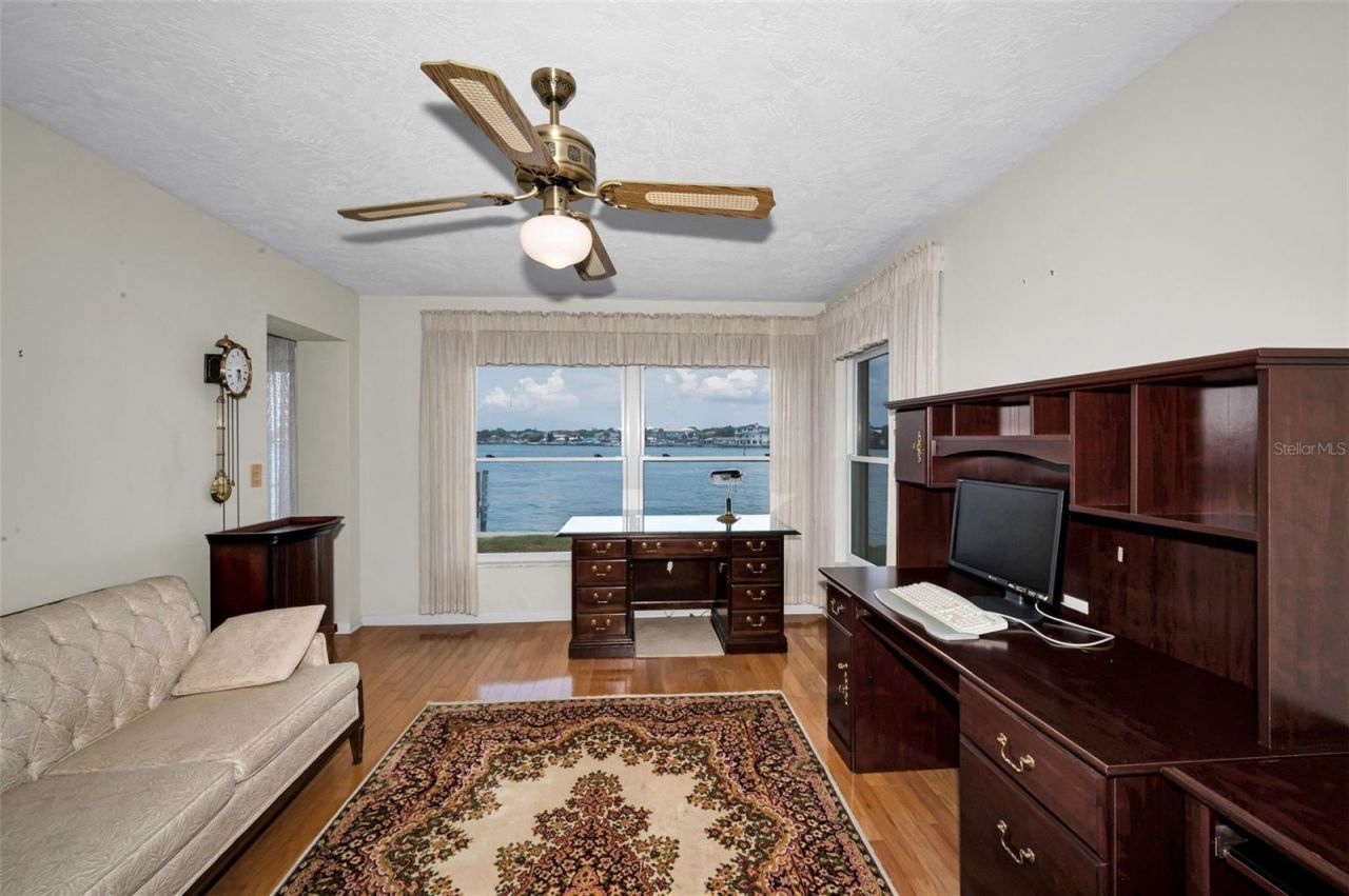 516 Harbor Drive N, Indian Rocks Beach, FL 33785 Photo