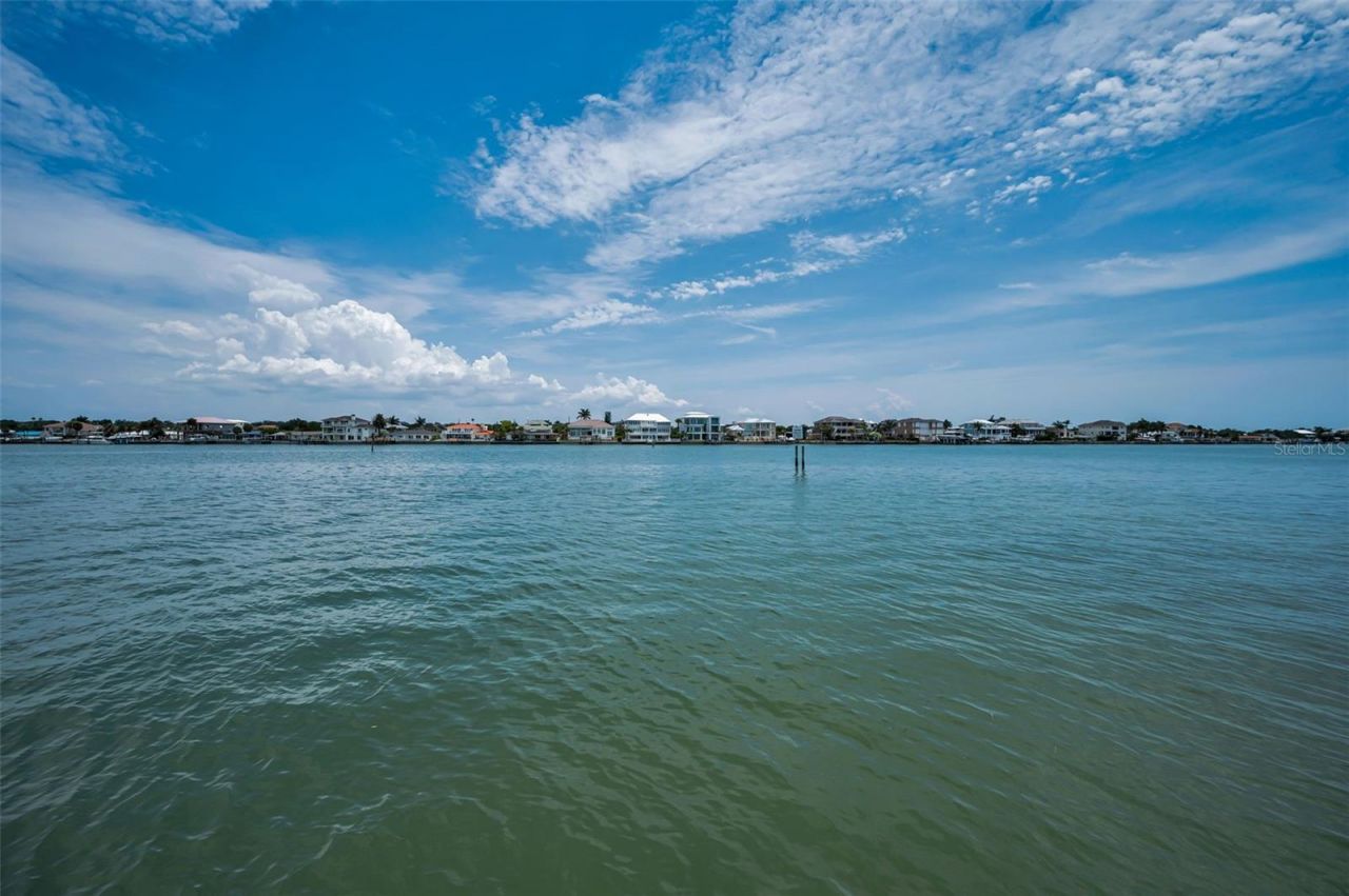 516 Harbor Drive N, Indian Rocks Beach, FL 33785 Photo