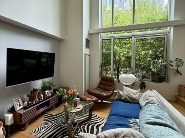 1 Earhart Street, Unit 101, Cambridge, MA 02141