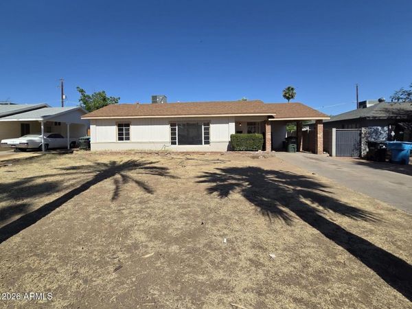 9439 N 6TH Avenue, Phoenix, AZ 85021
