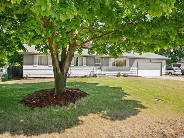 14517 E Broadway Ave, Spokane Valley, WA 99216