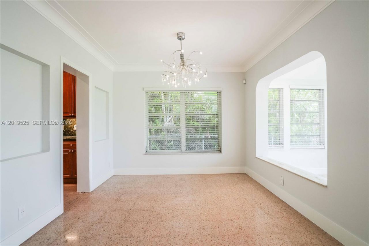 475 S Shore Dr, Miami Beach, FL 33141 Photo