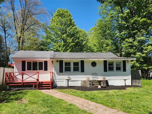6 Lafayette Avenue , Smallwood, NY 12778