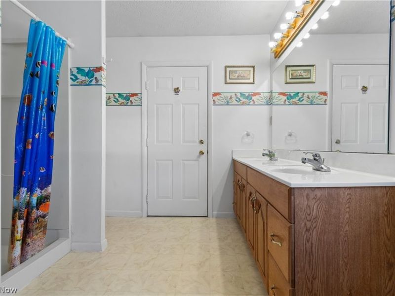 5030 Manchester Road, Akron, OH 44319 Photo 17
