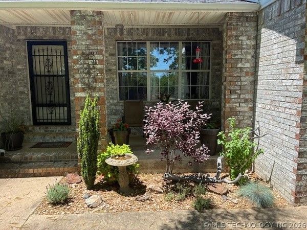 625 S Main Street , Krebs, OK 74501