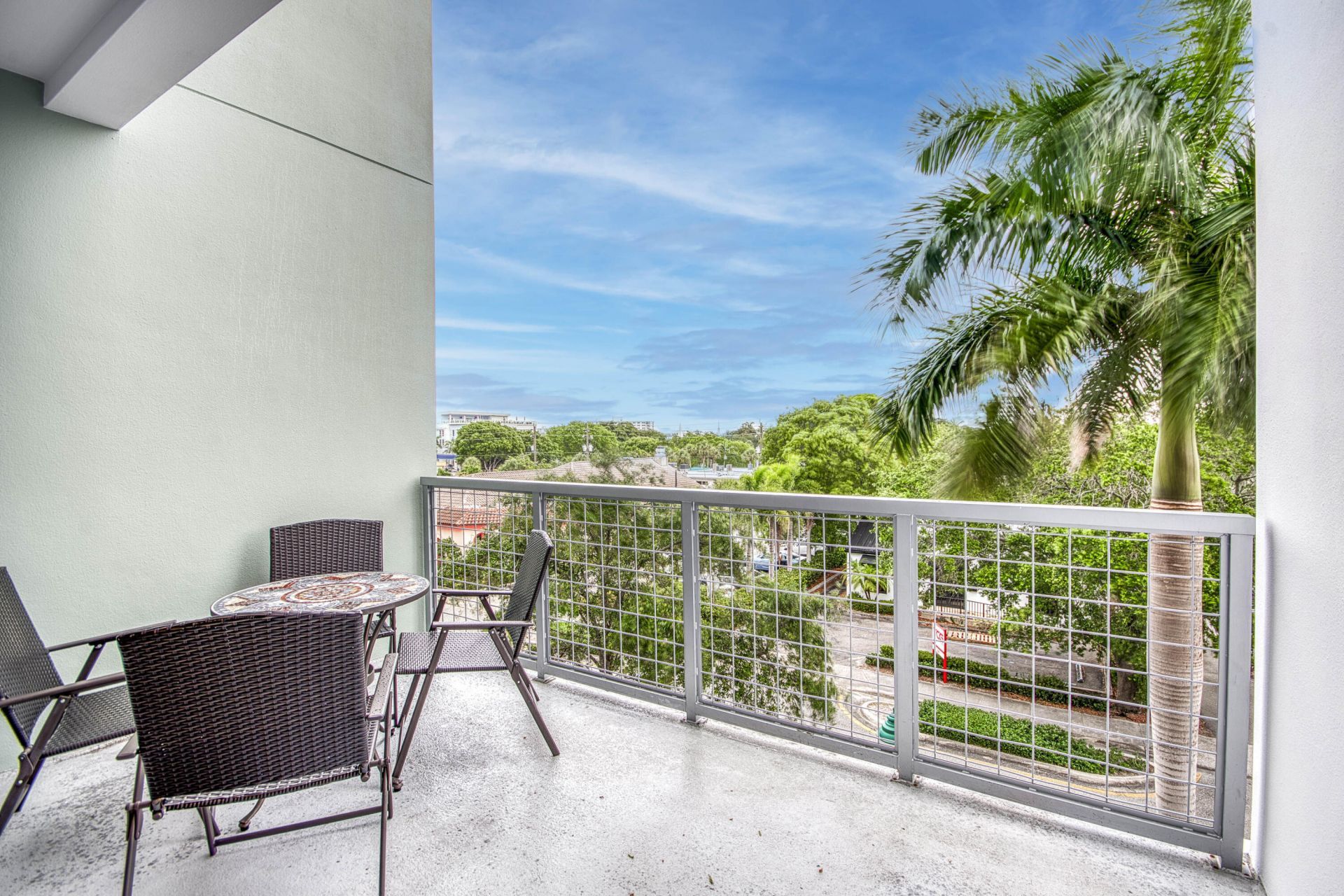 236 SE Fifth Avenue, Unit 205, Delray Beach, FL 33483 Photo