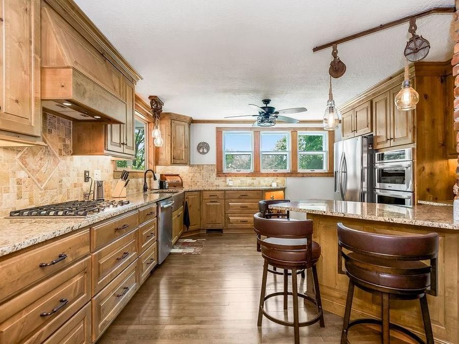 Property Image 11