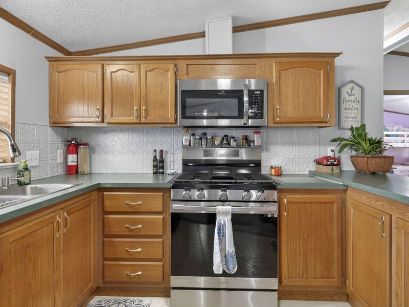 1100 Thornwood Drive SW, Unit Lot 349, Heath, OH 43056 Photo 19