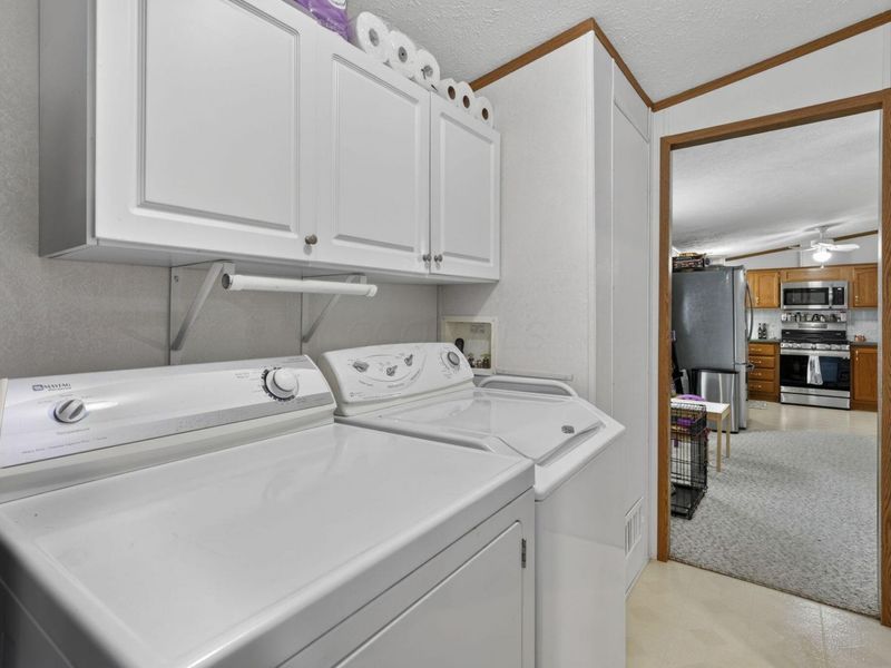 1100 Thornwood Drive SW, Unit Lot 349, Heath, OH 43056 Photo 35