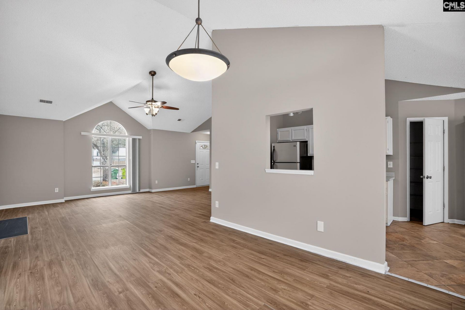 408 Thornfield Road  Photo 15
