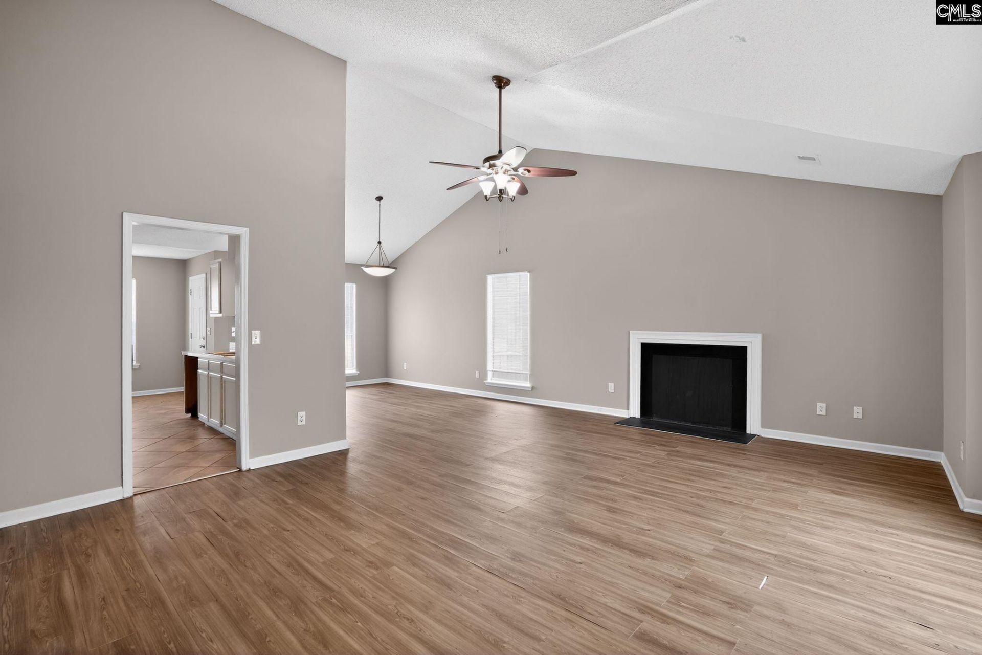 408 Thornfield Road  Photo 16