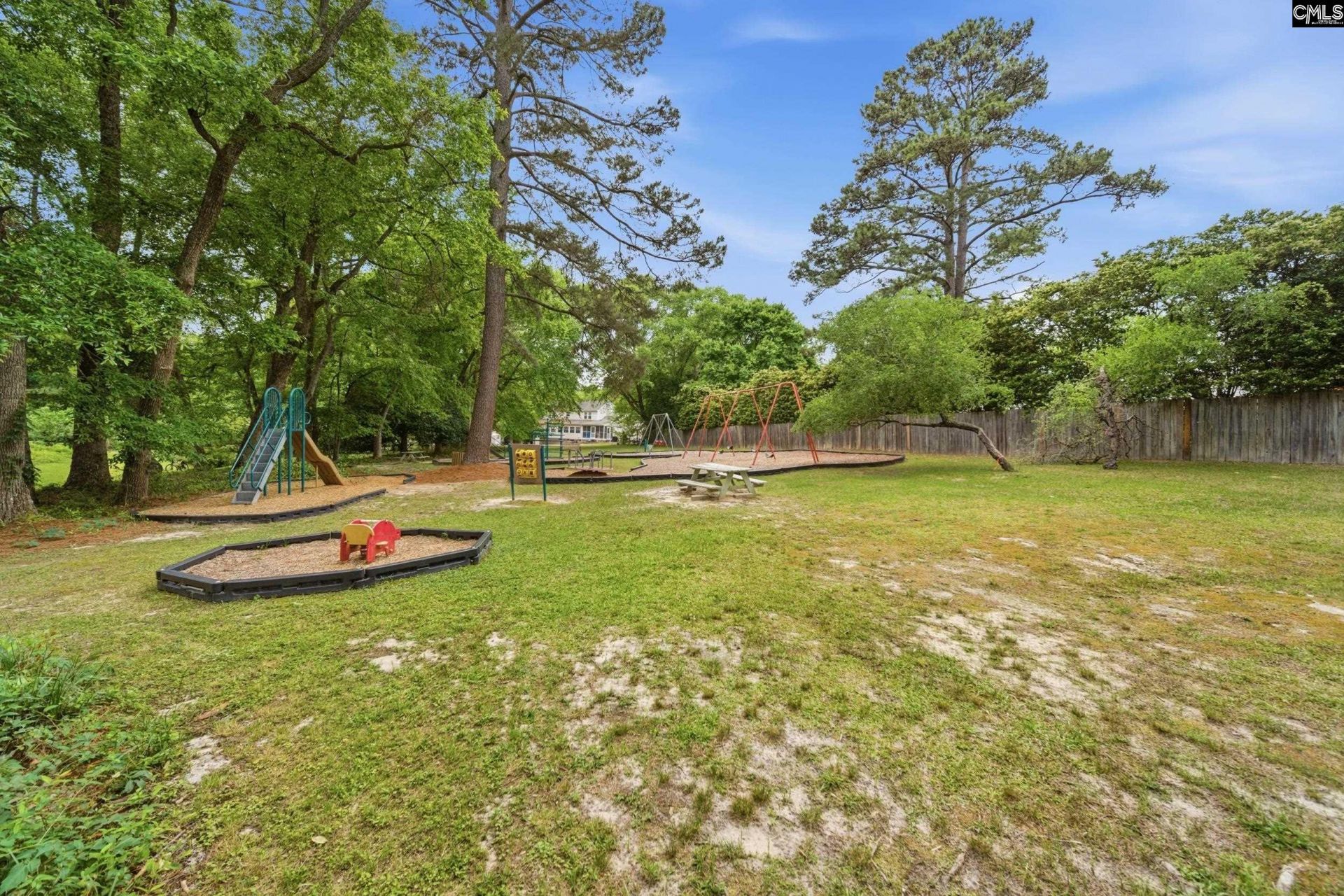 112 Pine Oak Drive Photo 29