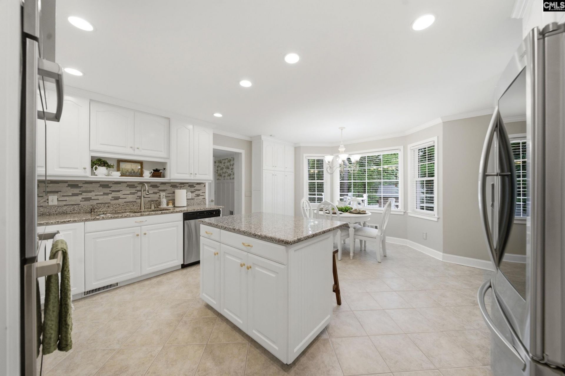 112 Pine Oak Drive Photo 8