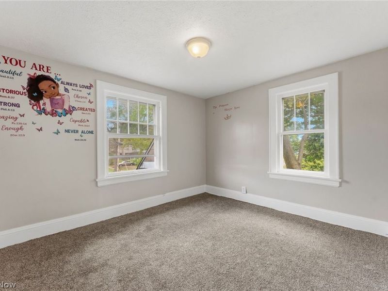 974 Lovers Lane, Akron, OH 44306 Photo 19