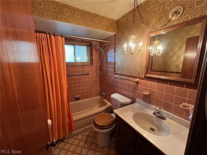6402 Dora Boulevard, Independence, OH 44131 Photo 12