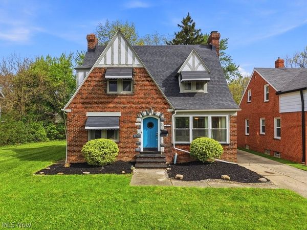 3871 Mayfield Road , Cleveland Heights, OH 44121