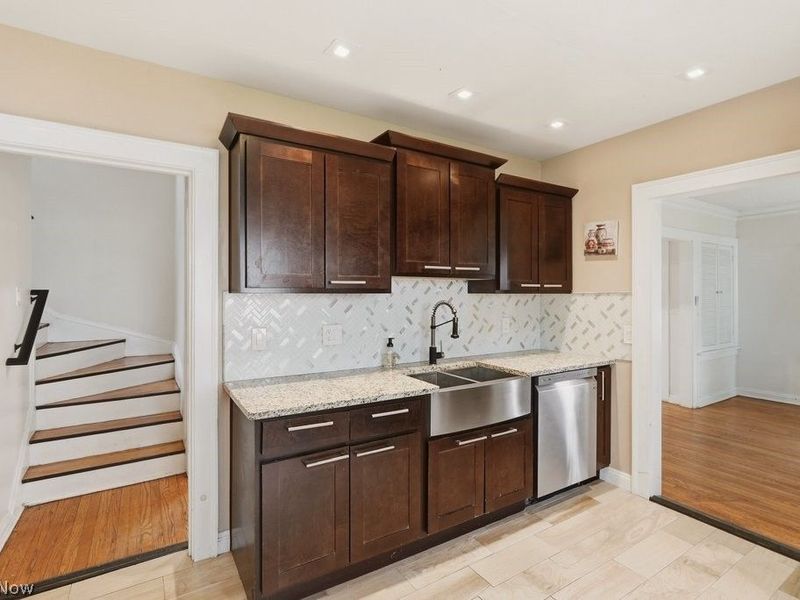 3871 Mayfield Road, Cleveland Heights, OH 44121 Photo 11