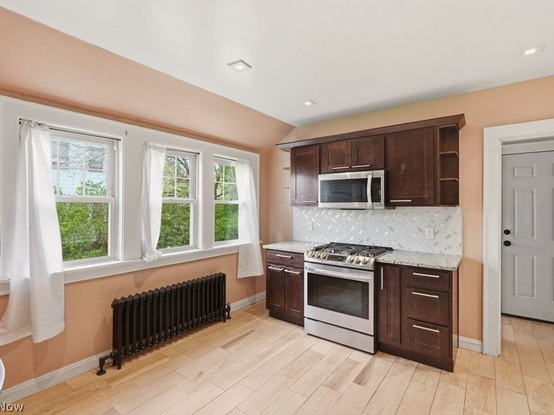 3871 Mayfield Road, Cleveland Heights, OH 44121 Photo 12