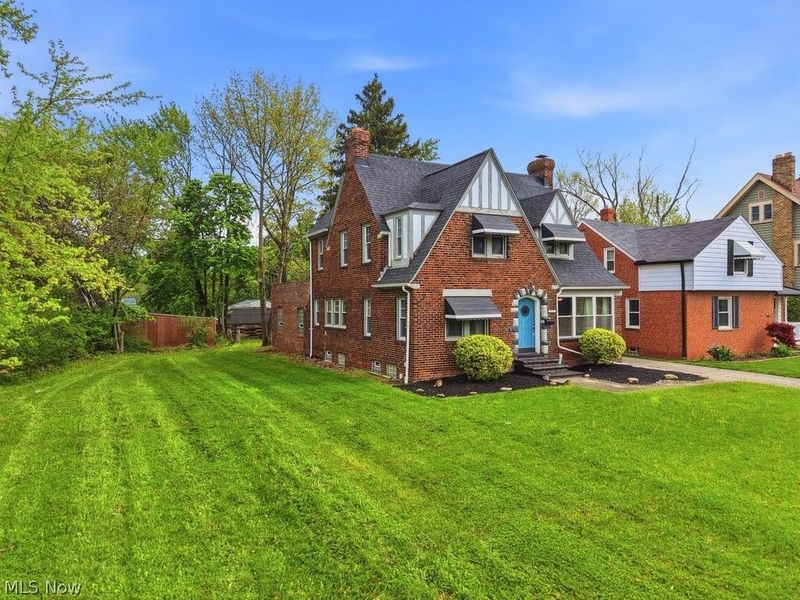3871 Mayfield Road, Cleveland Heights, OH 44121 Photo 2