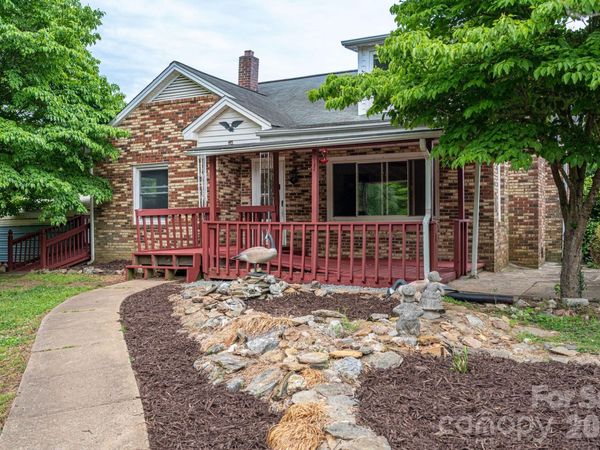 943 Stony Point Road , Kings Mountain, NC 28086