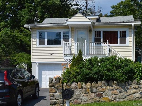 14 Bridge Lane , Yorktown Heights, NY 10598