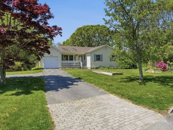 63 Crystal Drive , Aquebogue, NY 11931