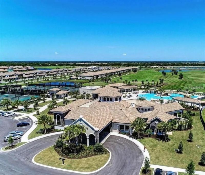 16814 Vardon Terrace, Unit 405, Lakewood Ranch, FL 34211 Photo