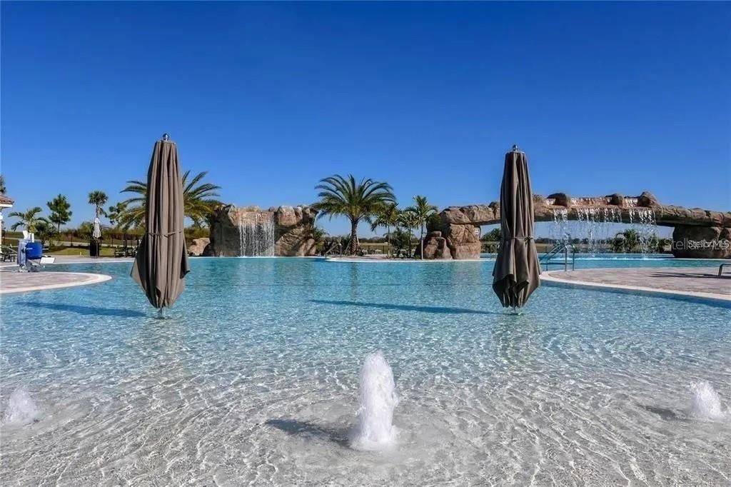 16814 Vardon Terrace, Unit 405, Lakewood Ranch, FL 34211 Photo