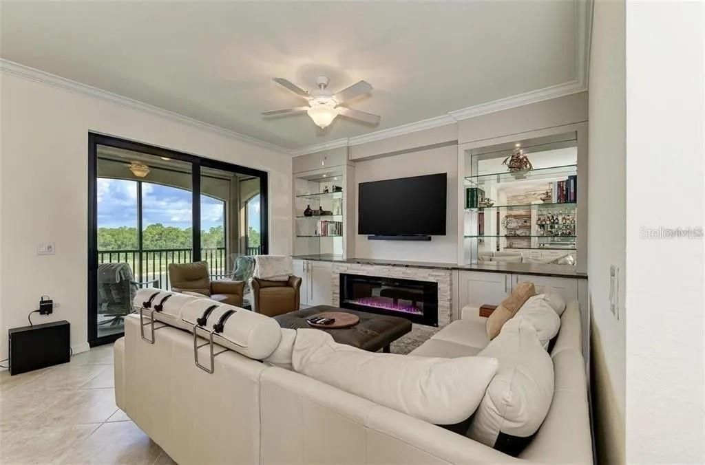 16814 Vardon Terrace, Unit 405, Lakewood Ranch, FL 34211 Photo