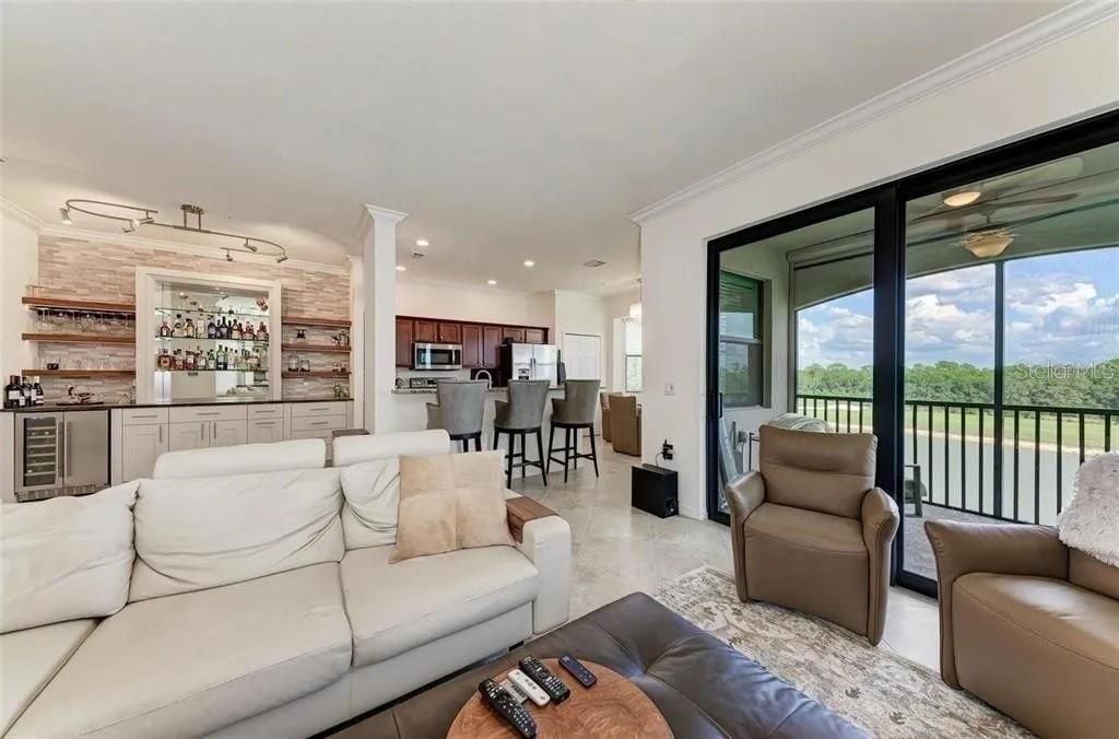 16814 Vardon Terrace, Unit 405, Lakewood Ranch, FL 34211 Photo