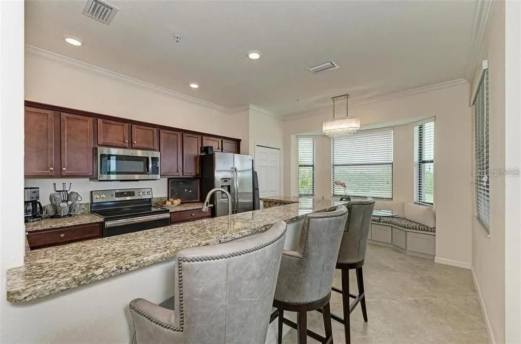 16814 Vardon Terrace, Unit 405, Lakewood Ranch, FL 34211 Photo