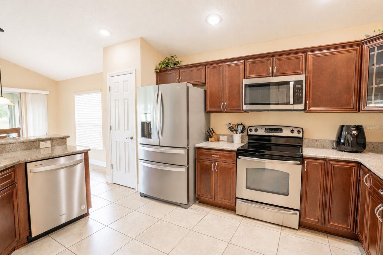 2696 Midland Terrace , The Villages, FL 32162 Photo