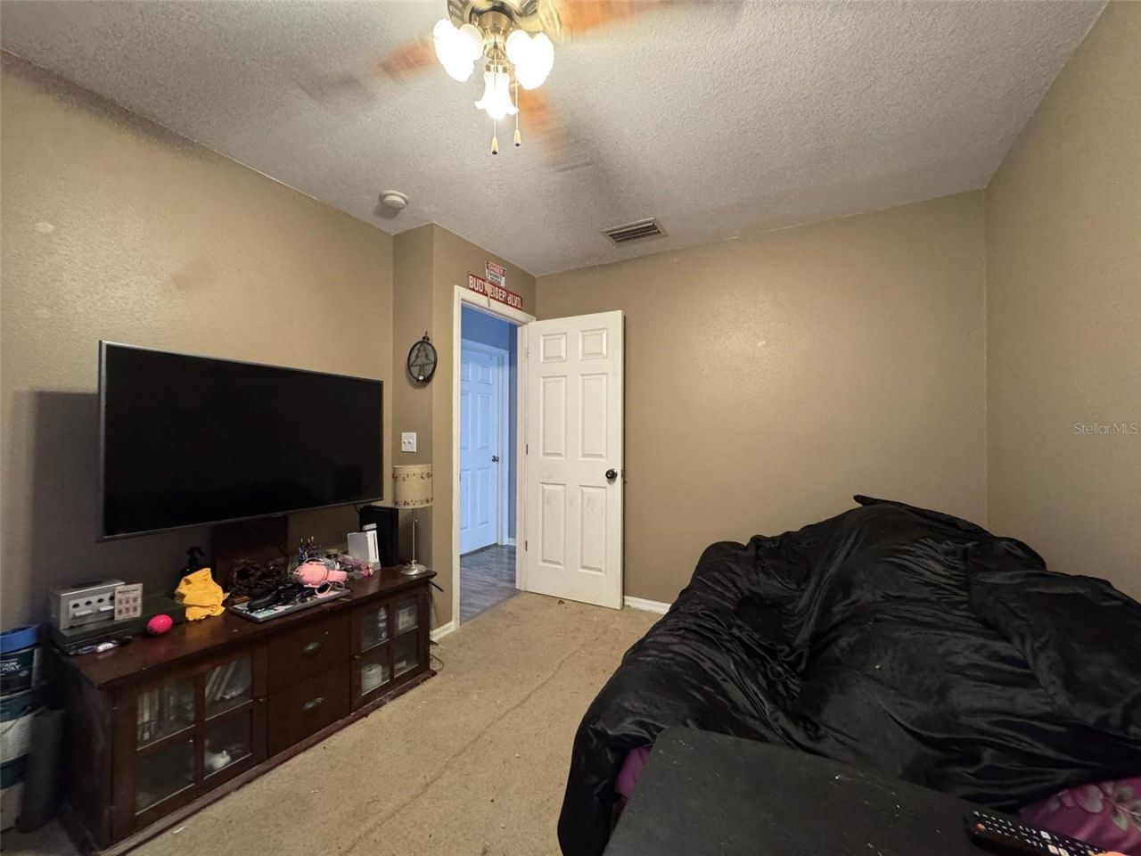 38932 Central Avenue, Zephyrhills, FL 33540 Photo