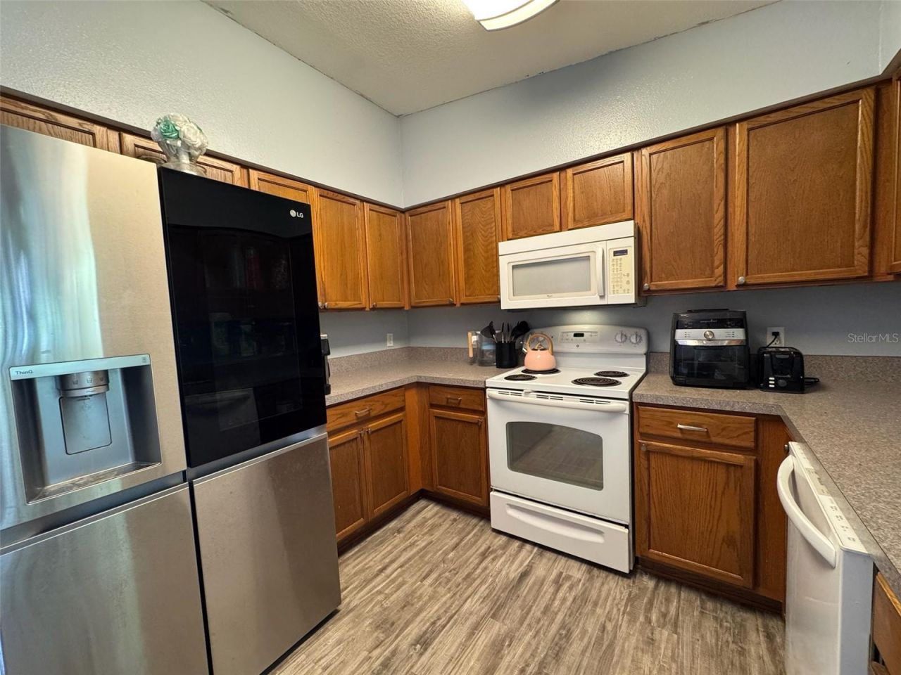 38932 Central Avenue, Zephyrhills, FL 33540 Photo