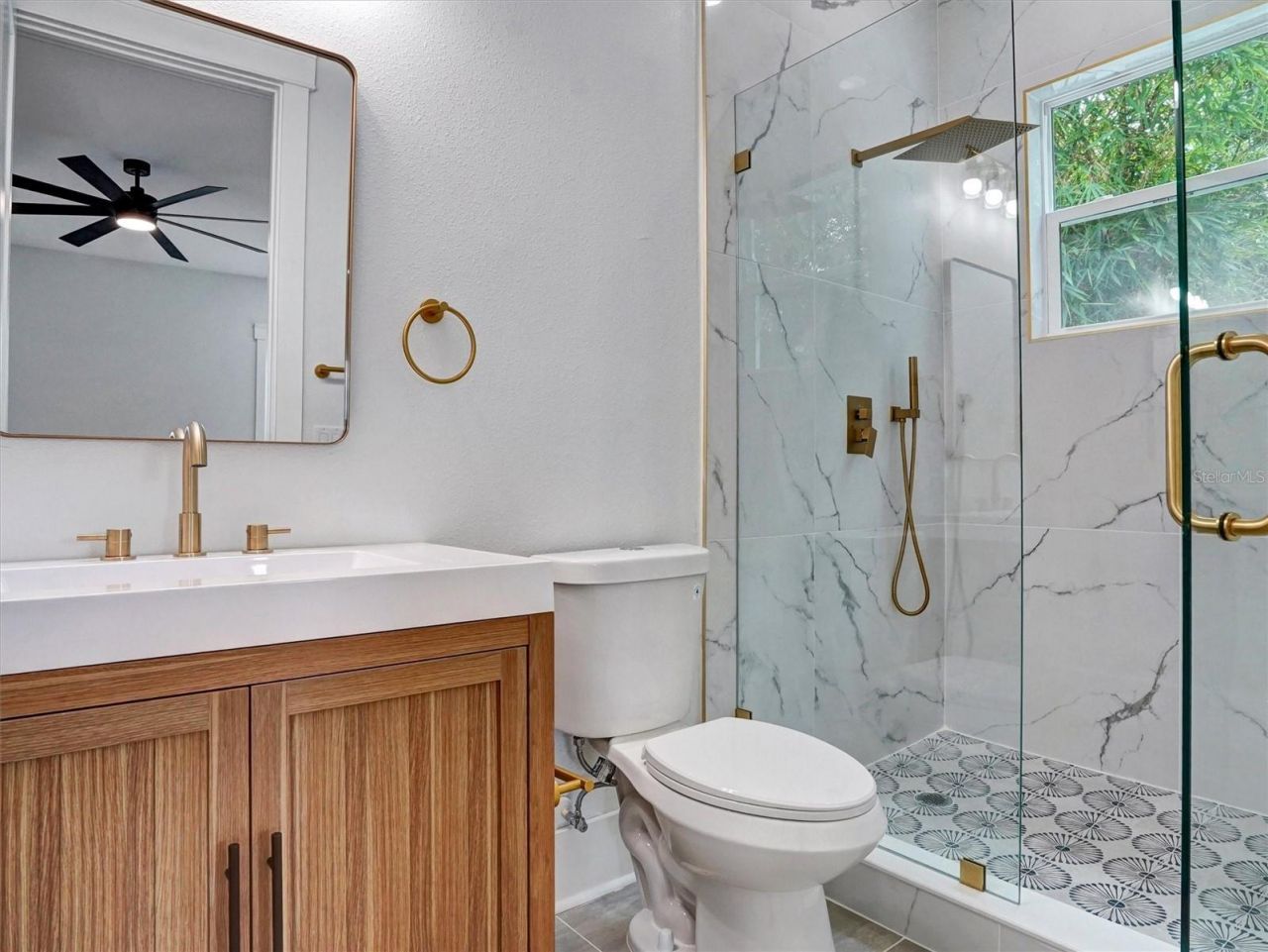 1420 36th Avenue N, Saint Petersburg, FL 33704 Photo
