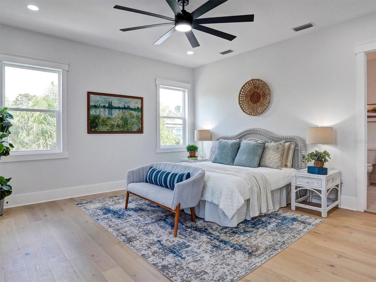 1420 36th Avenue N, Saint Petersburg, FL 33704 Photo