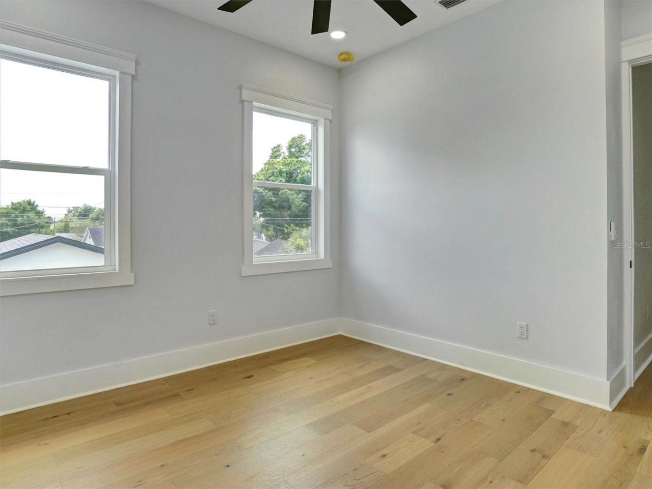 1420 36th Avenue N, Saint Petersburg, FL 33704 Photo