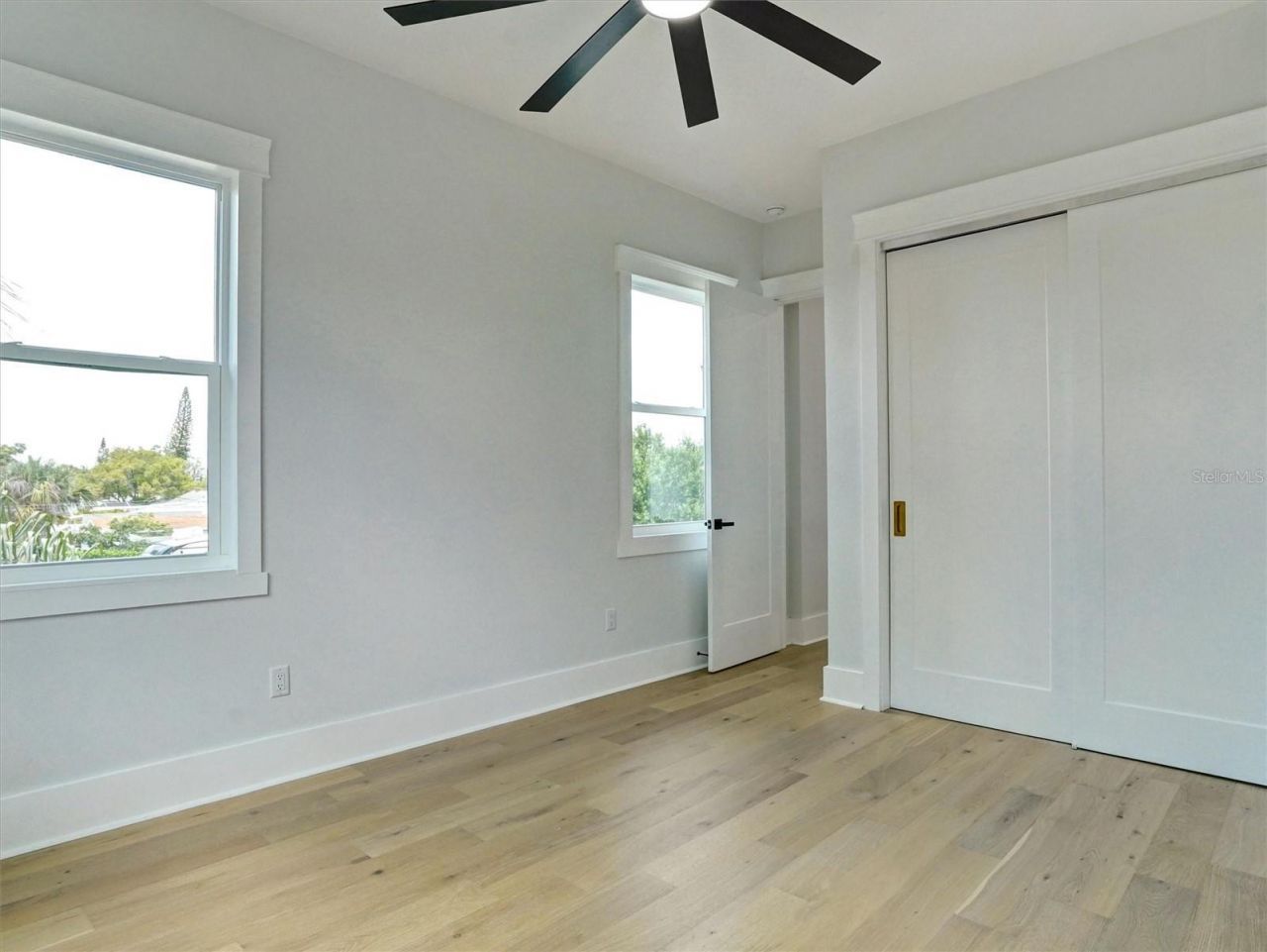 1420 36th Avenue N, Saint Petersburg, FL 33704 Photo