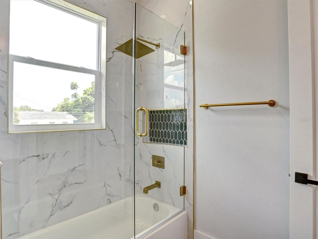 1420 36th Avenue N, Saint Petersburg, FL 33704 Photo