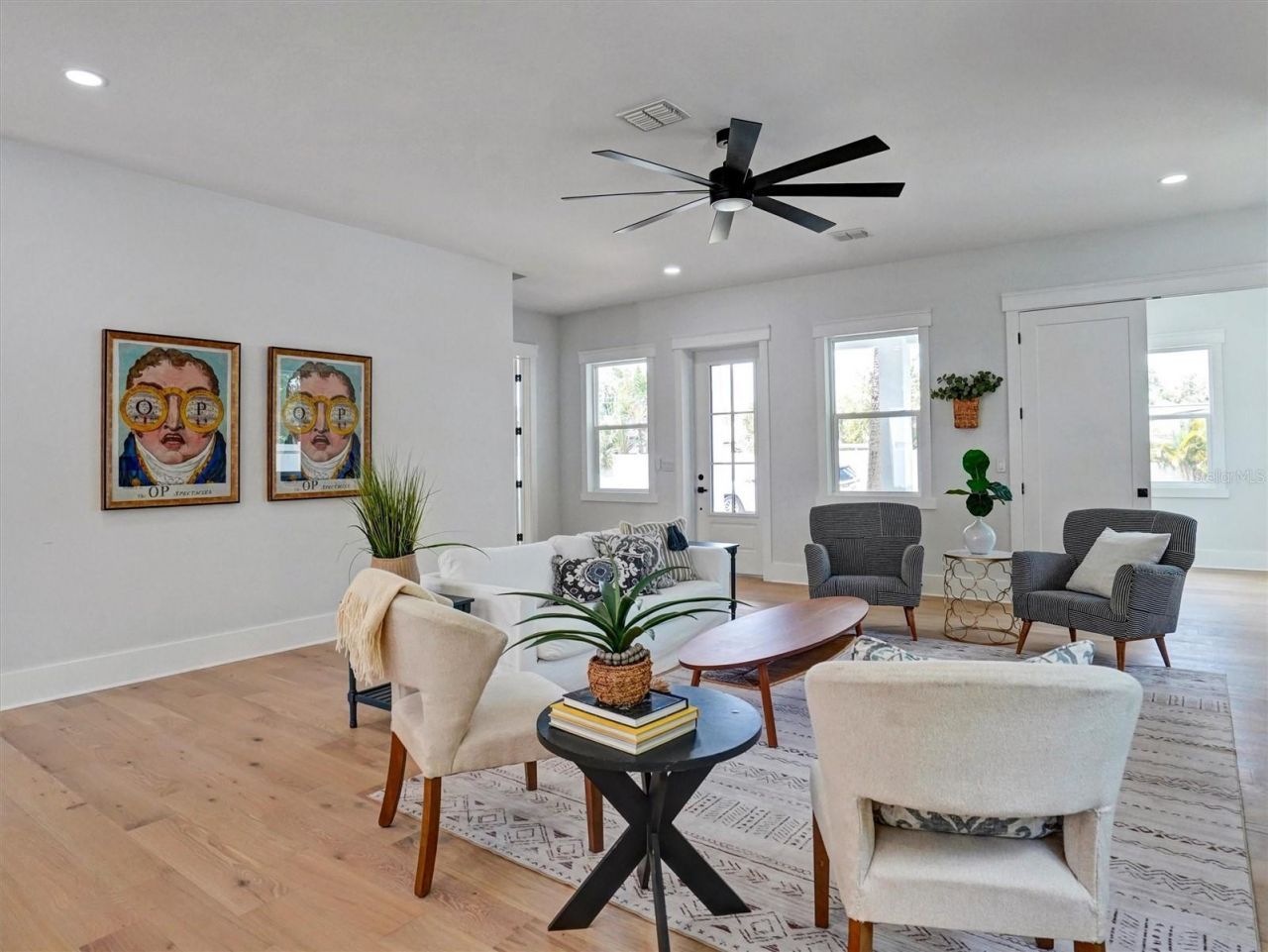 1420 36th Avenue N, Saint Petersburg, FL 33704 Photo
