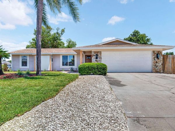 6306 37TH AVENUE W, BRADENTON, FL 34209