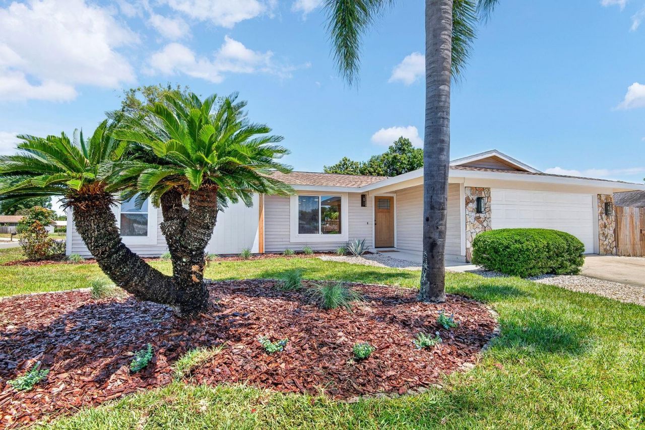 6306 37th Avenue W, Bradenton, FL 34209 Photo
