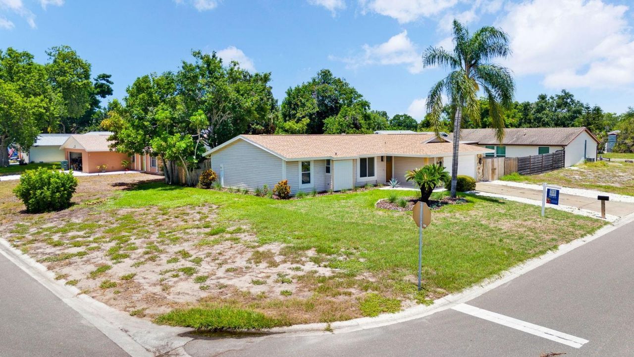 6306 37th Avenue W, Bradenton, FL 34209 Photo