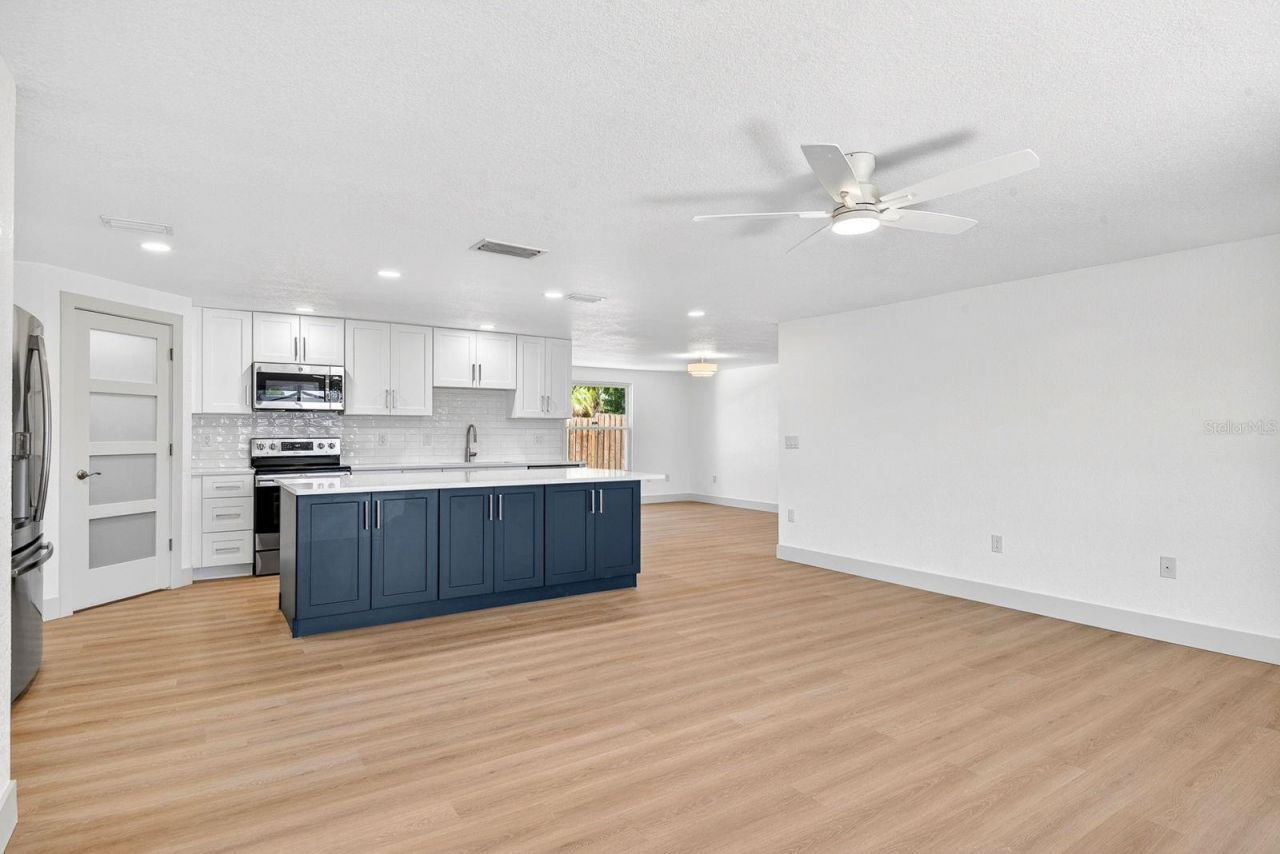 6306 37th Avenue W, Bradenton, FL 34209 Photo