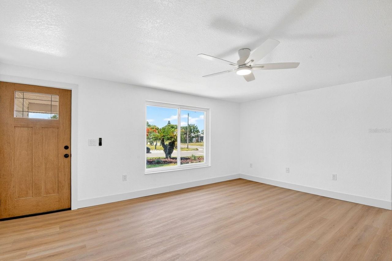 6306 37th Avenue W, Bradenton, FL 34209 Photo